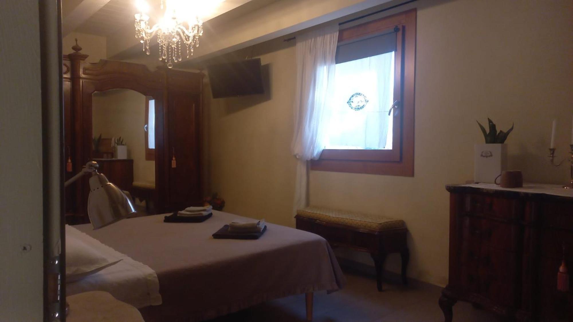 Beb Montefratta Bed & Breakfast Fratta Terme Bagian luar foto